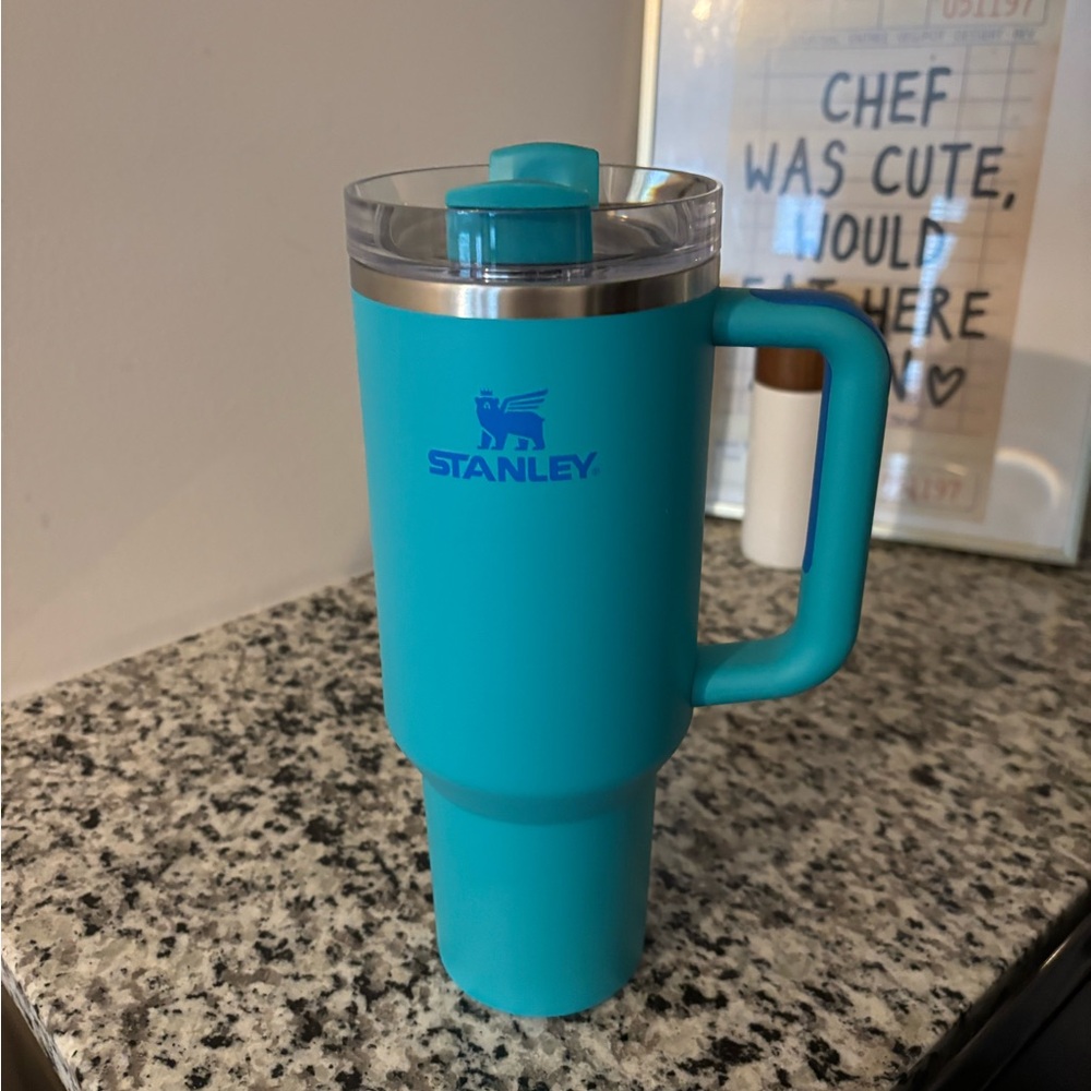 Stanley 40 oz. Quencher H2.0 FlowState Tumbler aquamarine